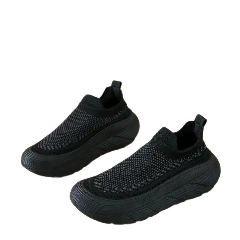 Women's 2025 New Summer Breathable and Versatile One-Leg Fly-Knit Mesh Sneakers with a Poop-Feeling Feel - Image 7