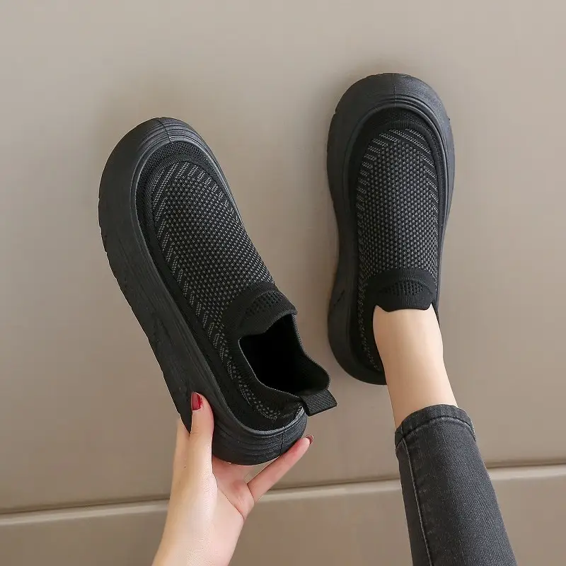 Women's 2025 New Summer Breathable and Versatile One-Leg Fly-Knit Mesh Sneakers with a Poop-Feeling Feel — feature 37