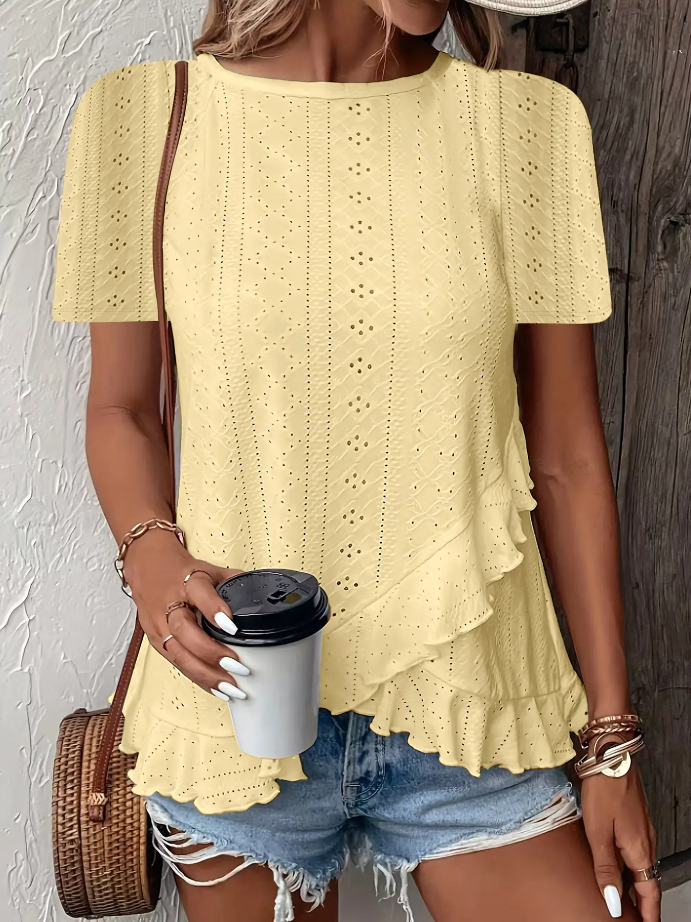 Women's 2025 Green Embroidered T-Shirt Short Sleeve Round Neck - Image 3