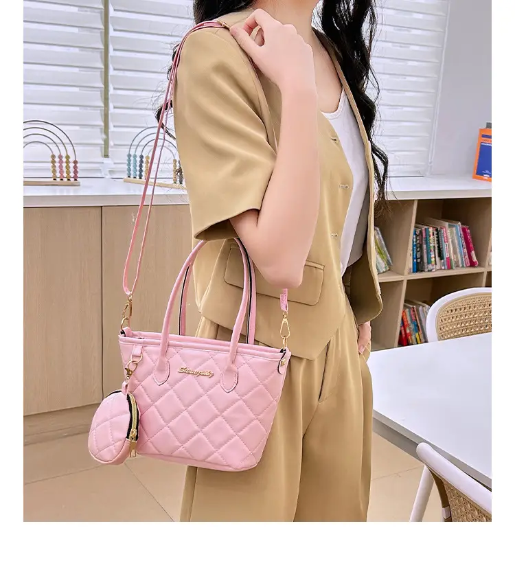 Women's Diamond Crossbody Bags 2025 Spring Collection — feature 15