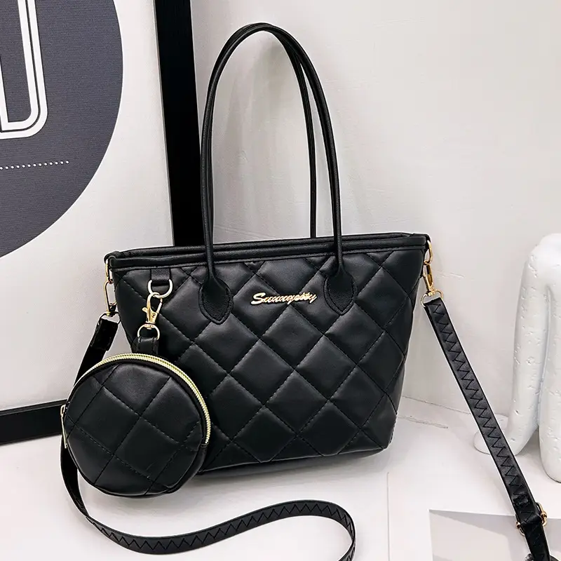 Women's Diamond Crossbody Bags 2025 Spring Collection - Image 2