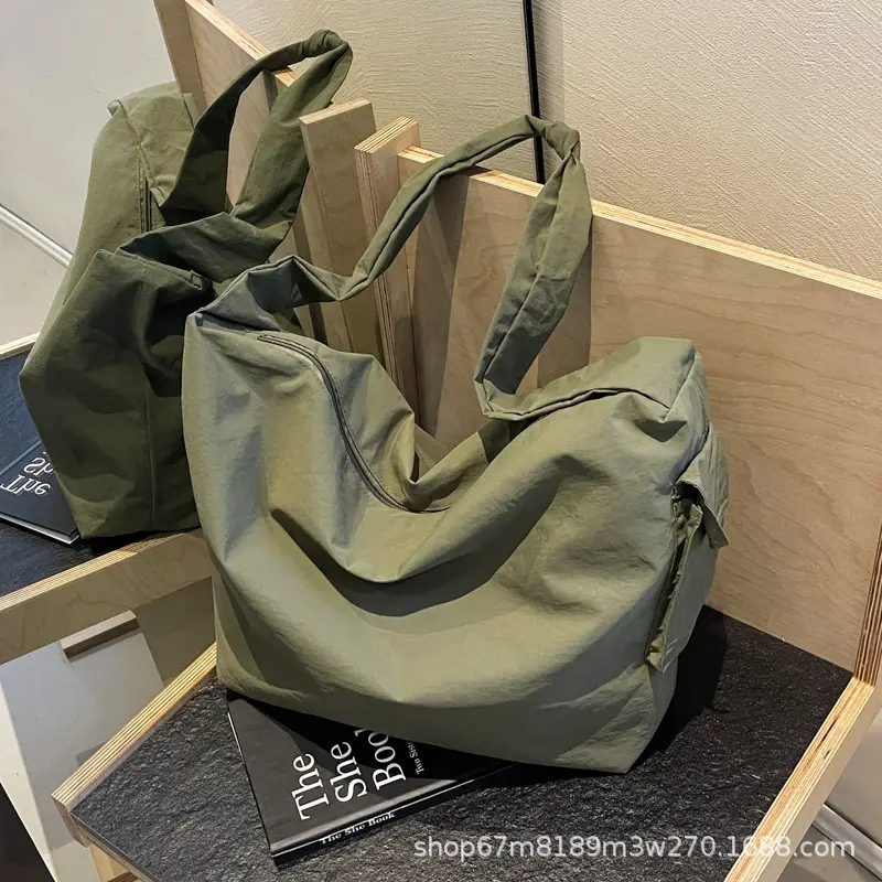 Black Large Capacity Shoulder Bag for Women — feature 32