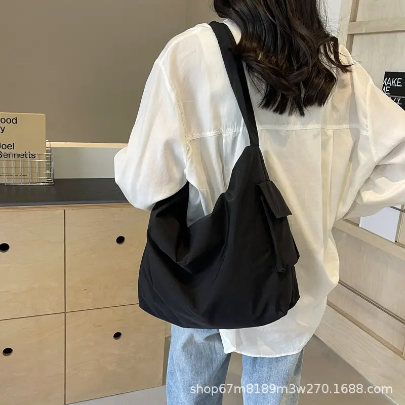 Black Large Capacity Shoulder Bag for Women — feature 46