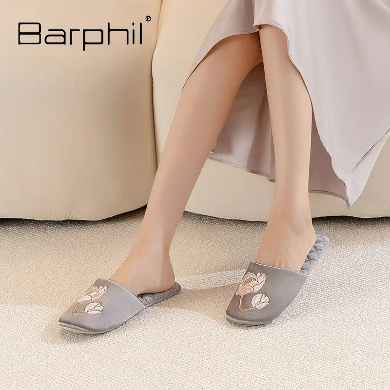 Barphil Embroidered Slippers for Women, Postpartum Shoes, Autumn and Winter Indoor Home Non-Slip Silent Closed-Toe New Chinese Style Cotton Slippers - Image 5