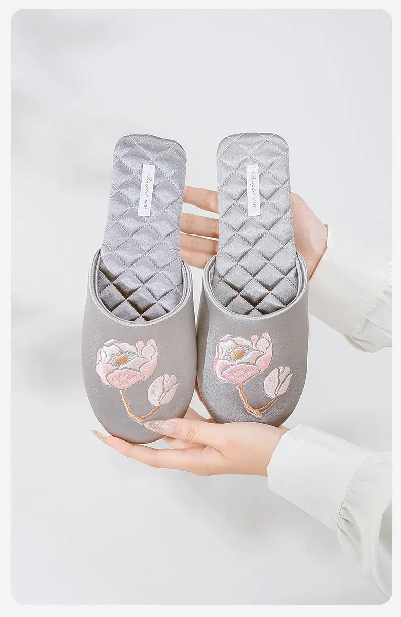 Barphil Embroidered Slippers for Women, Postpartum Shoes, Autumn and Winter Indoor Home Non-Slip Silent Closed-Toe New Chinese Style Cotton Slippers — feature 14