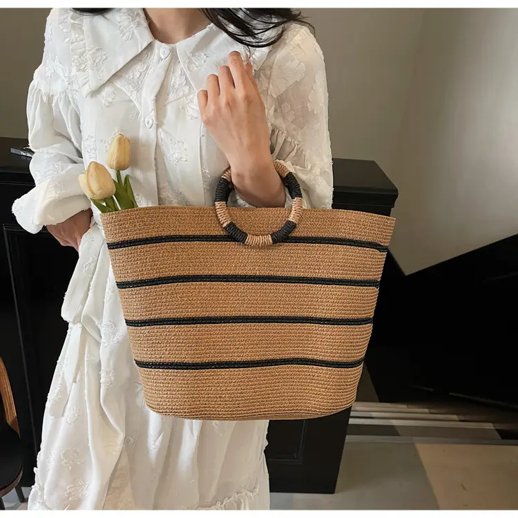 Straw Women's Large Capacity Shoulder Bag — feature 14