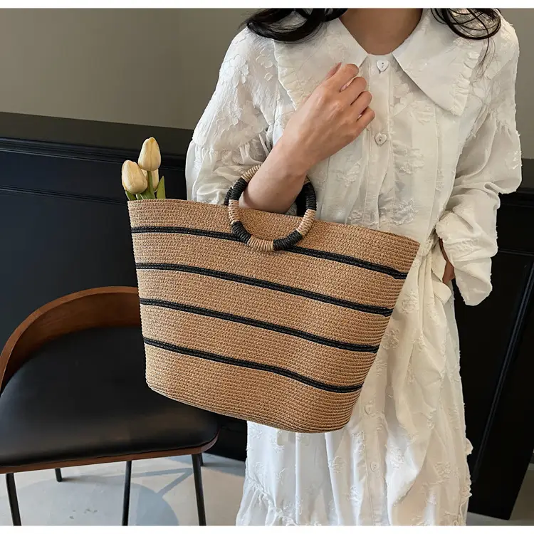 Straw Women's Large Capacity Shoulder Bag — feature 15