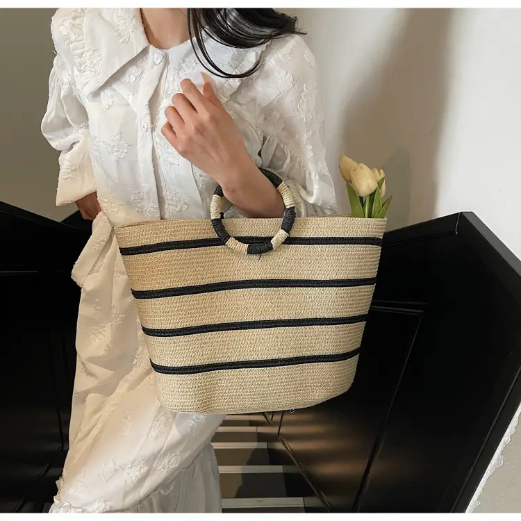 Straw Women's Large Capacity Shoulder Bag — feature 17