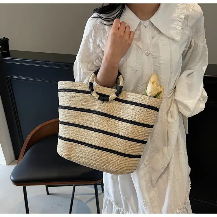 Straw Women's Large Capacity Shoulder Bag — feature 22