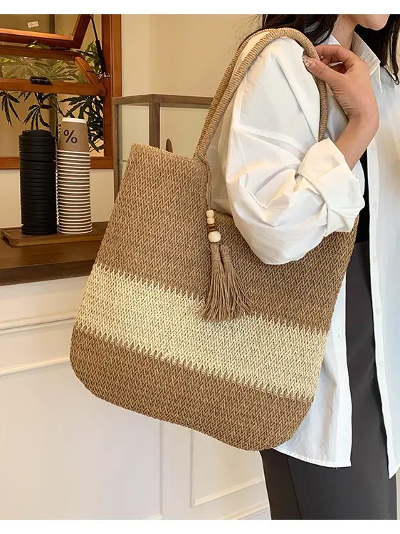 Straw Woven Shoulder Bag Large Capacity Summer Vacation - Image 5
