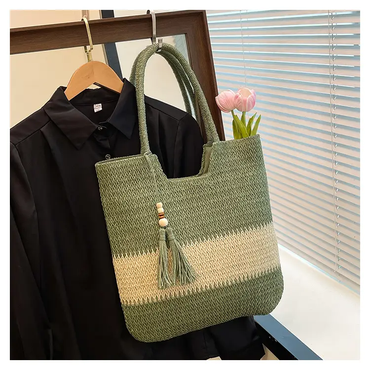 Straw Woven Shoulder Bag Large Capacity Summer Vacation - Image 3