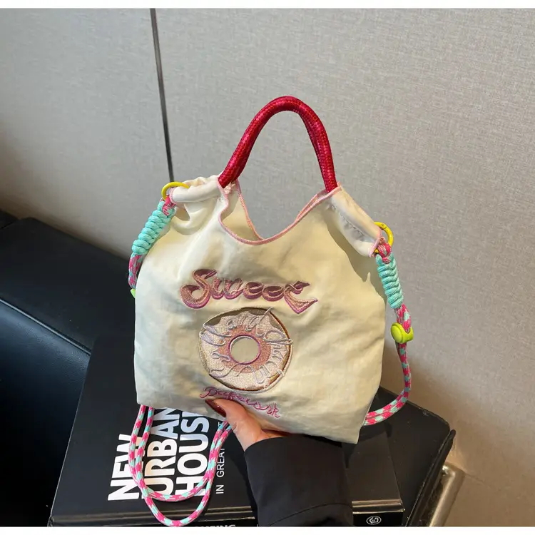 Cross-Border Embroidered Donut Bag for Women — feature 13