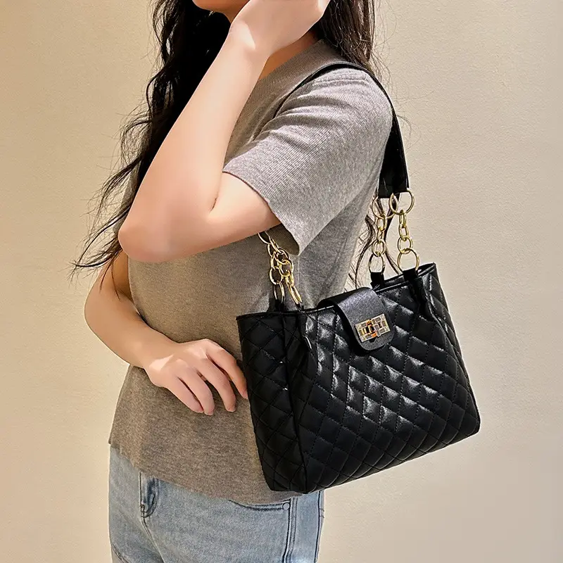 2025 Women's Straw Shoulder Bag with Wide Strap - Image 8