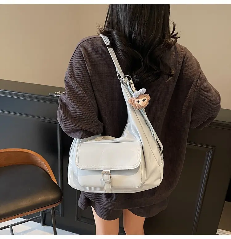 Black Crossbody Tote Bag for Women Large Capacity 2025 — feature 19