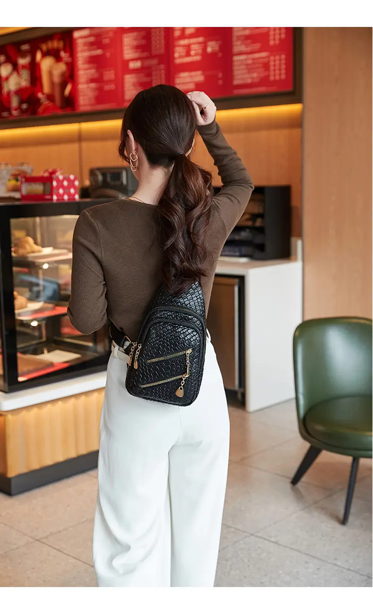 Elegant Black Croc Leather Crossbody Bag for Women — feature 15