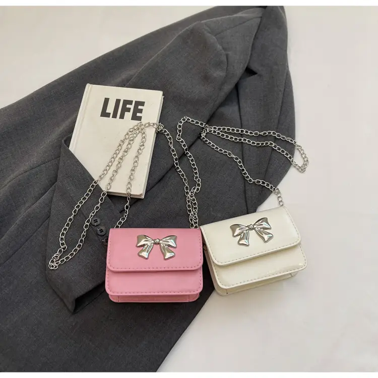 Red Bow Chain Shoulder Bag for Women 2025 — feature 31