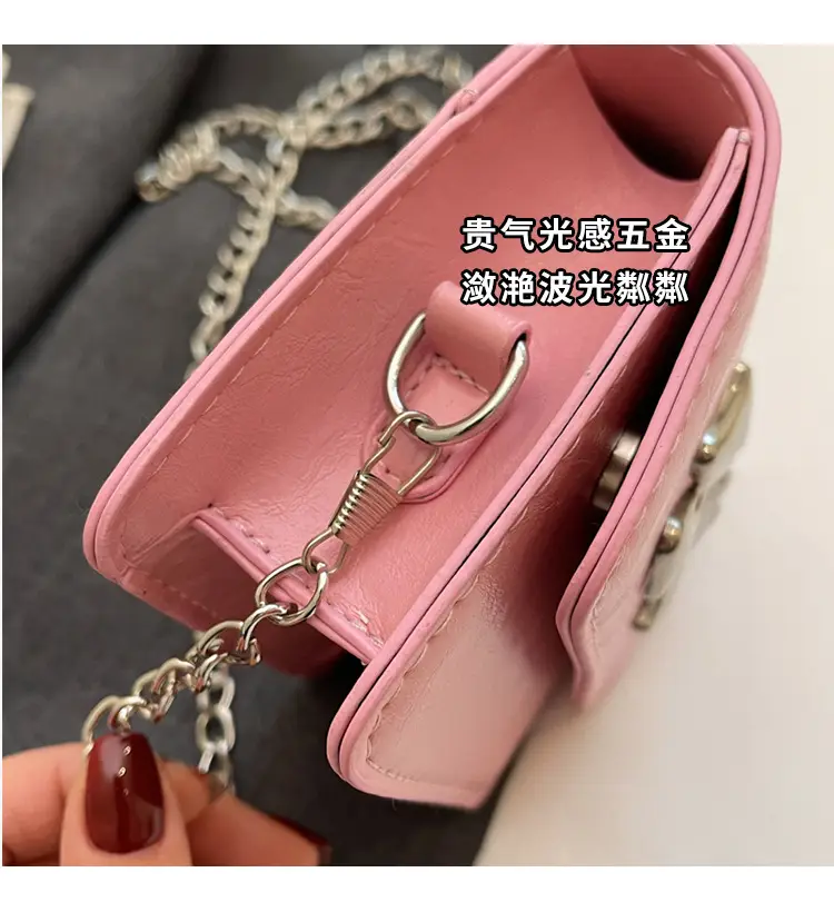 Red Bow Chain Shoulder Bag for Women 2025 — feature 6