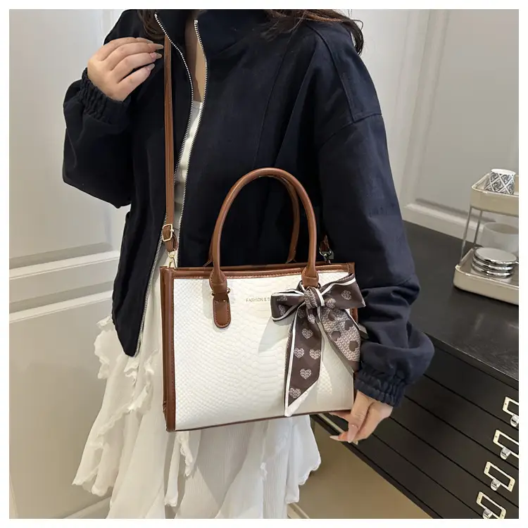 Women's Stone Pattern Shoulder Crossbody Bag 2025 — feature 15