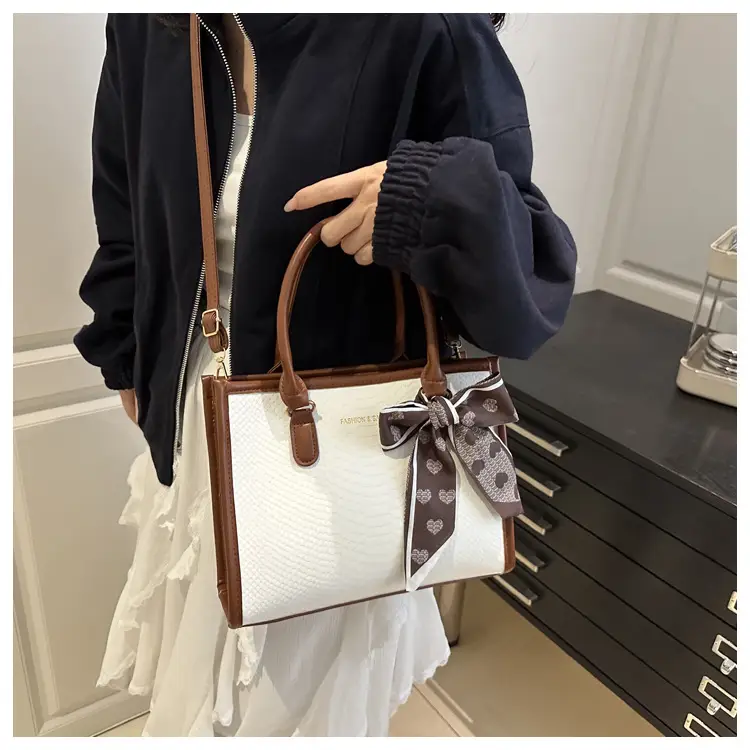 Women's Stone Pattern Shoulder Crossbody Bag 2025 — feature 16