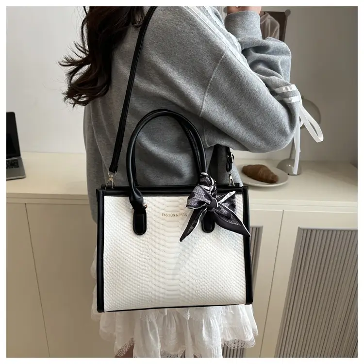 Women's Stone Pattern Shoulder Crossbody Bag 2025 — feature 21