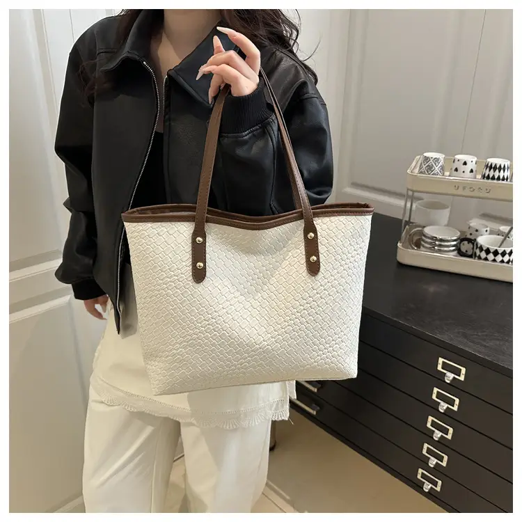 Women's White Woven Tote Bag Large Capacity Shoulder Bag — feature 12