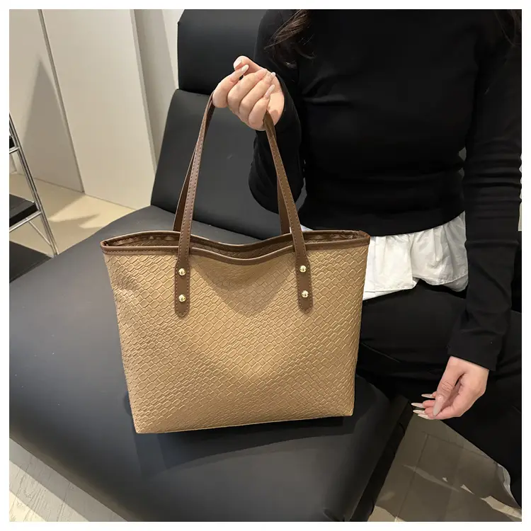 Women's White Woven Tote Bag Large Capacity Shoulder Bag — feature 18