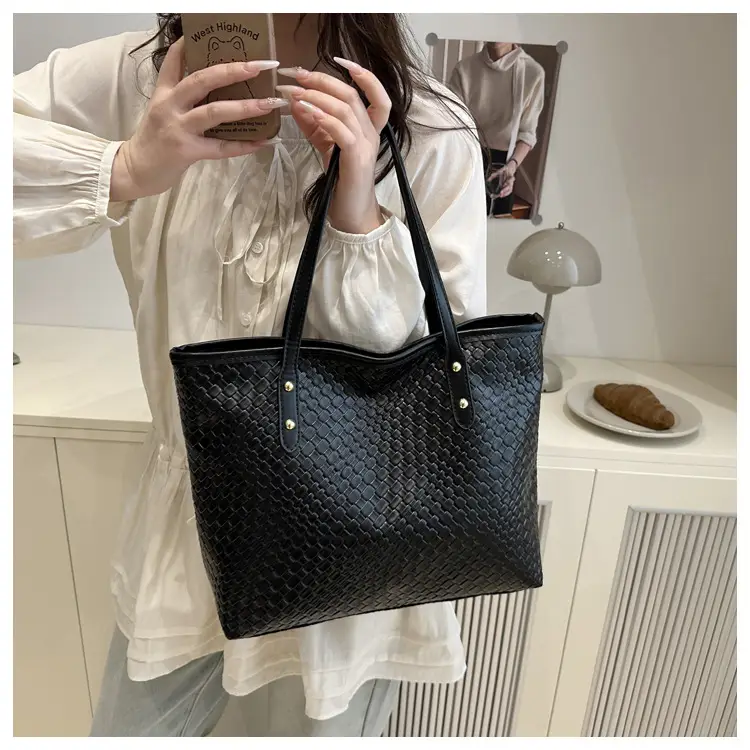 Women's White Woven Tote Bag Large Capacity Shoulder Bag — feature 23
