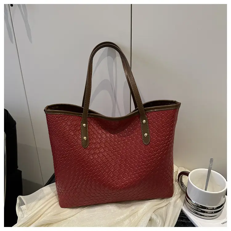 Women's White Woven Tote Bag Large Capacity Shoulder Bag - Image 5