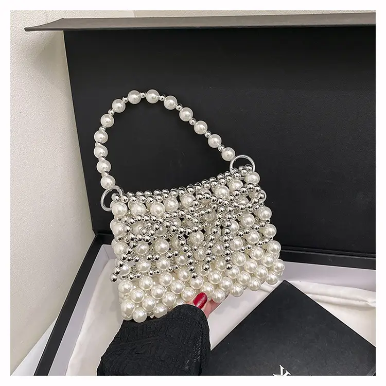 Pearl Chain Crossbody Bag Women's Fashionable Shoulder Bag - Image 4