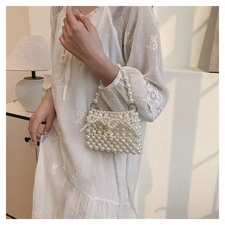 Pearl Chain Crossbody Bag Women's Fashionable Shoulder Bag — feature 11