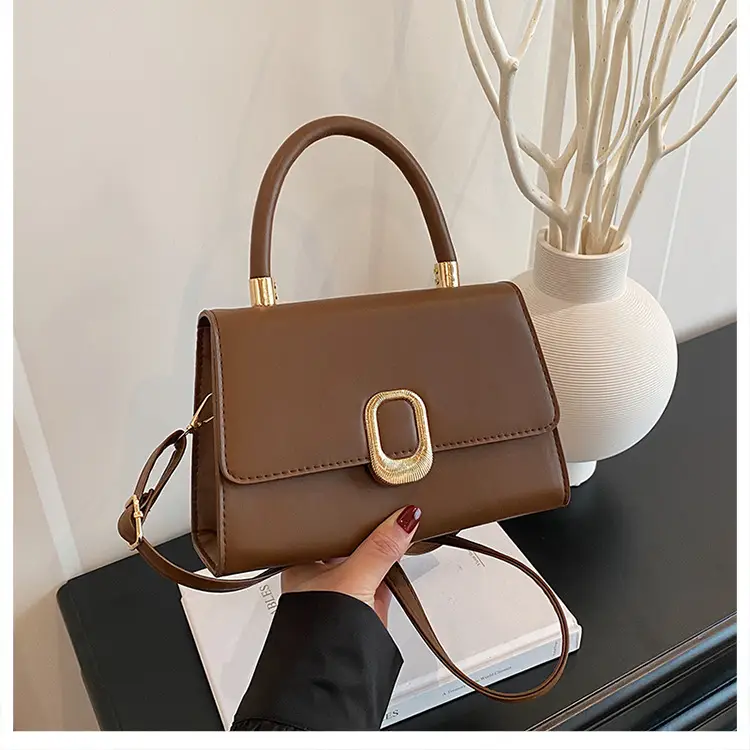 Black Square Shoulder Bag with Gold Clasp — feature 16