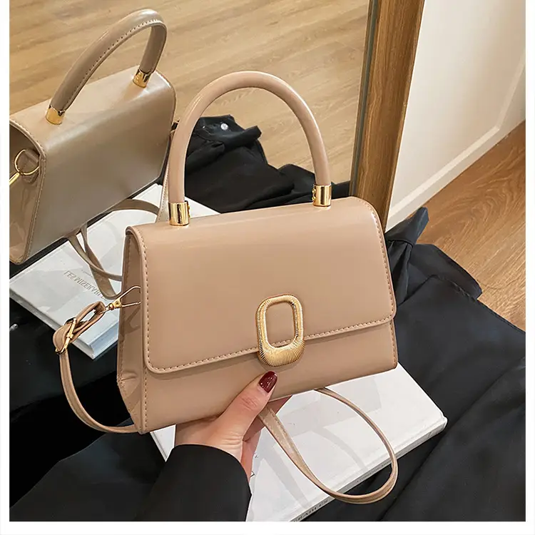 Black Square Shoulder Bag with Gold Clasp — feature 22