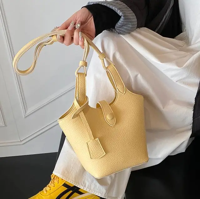 Women's Yellow Textured Shoulder Bag 2025 New Arrival - Image 7