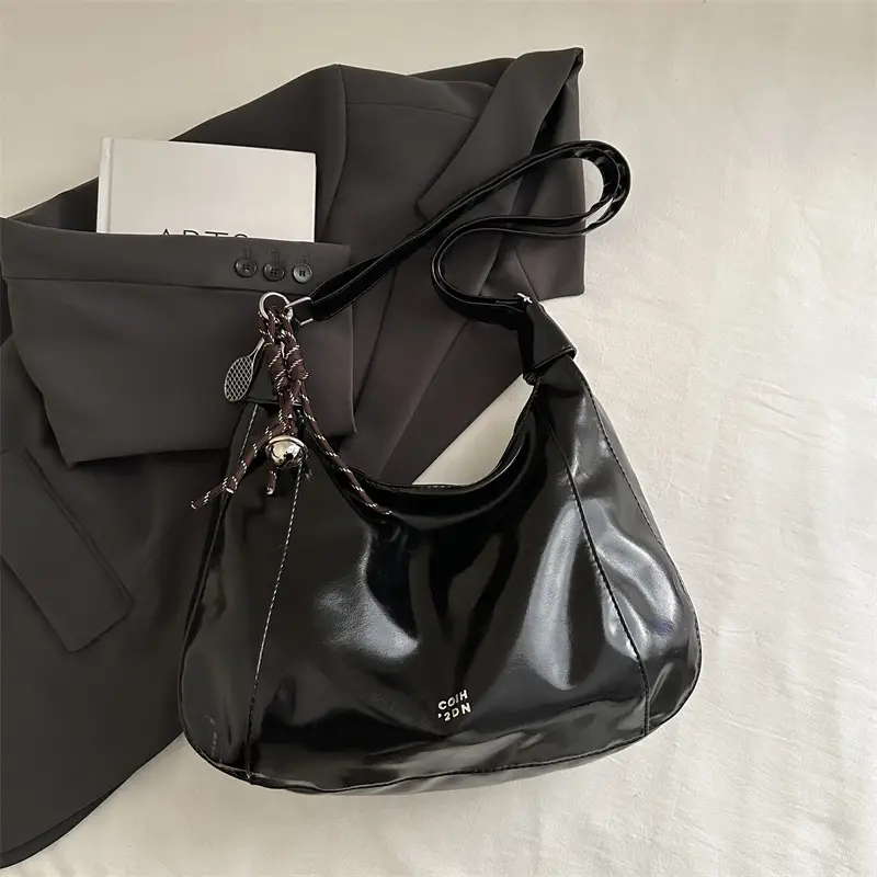 Women's Cream Shoulder Crossbody Tote Bag with Tassel - Image 5
