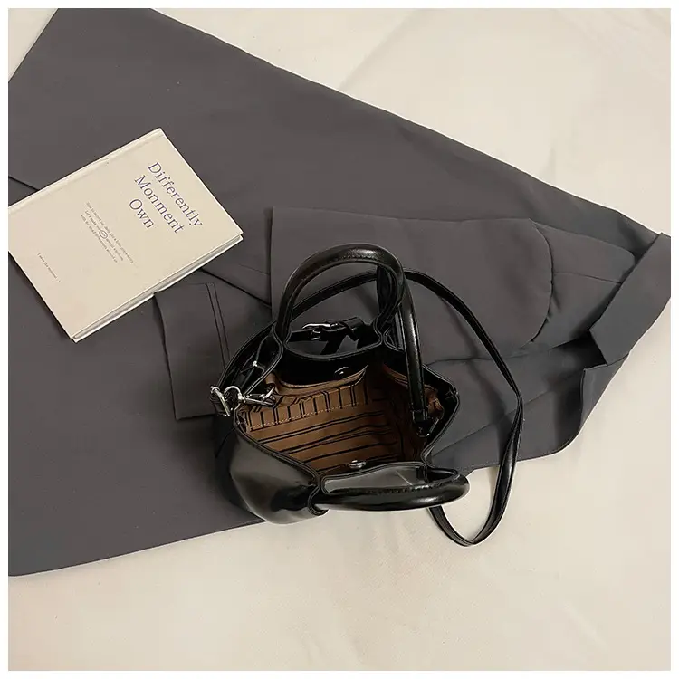 Women's Cream Korean Style Bucket Bag 2025 — feature 10