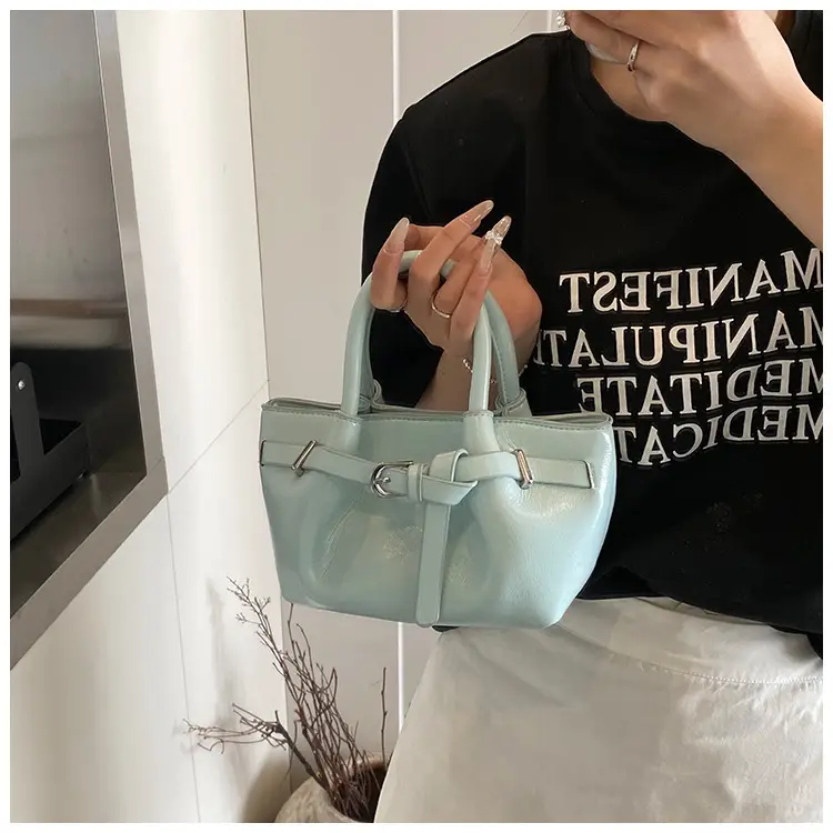 Women's Cream Korean Style Bucket Bag 2025 — feature 11