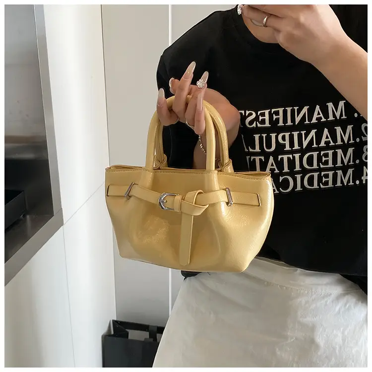 Women's Cream Korean Style Bucket Bag 2025 — feature 15