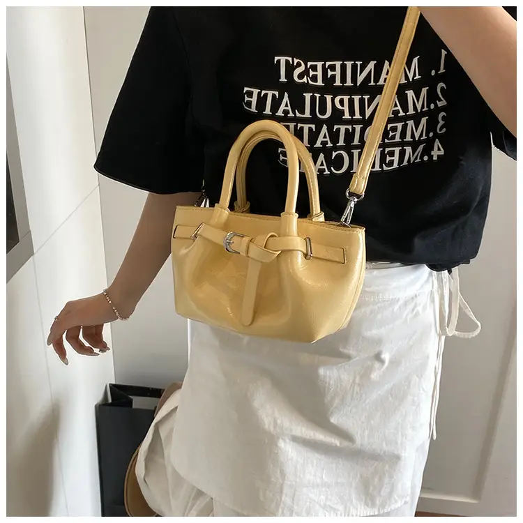 Women's Cream Korean Style Bucket Bag 2025 — feature 18