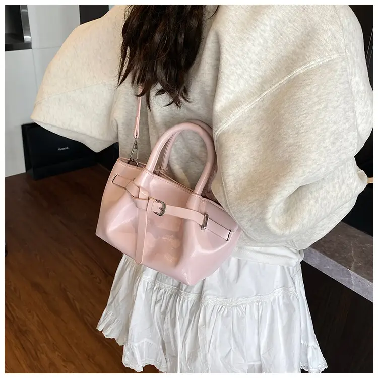 Women's Cream Korean Style Bucket Bag 2025 — feature 21