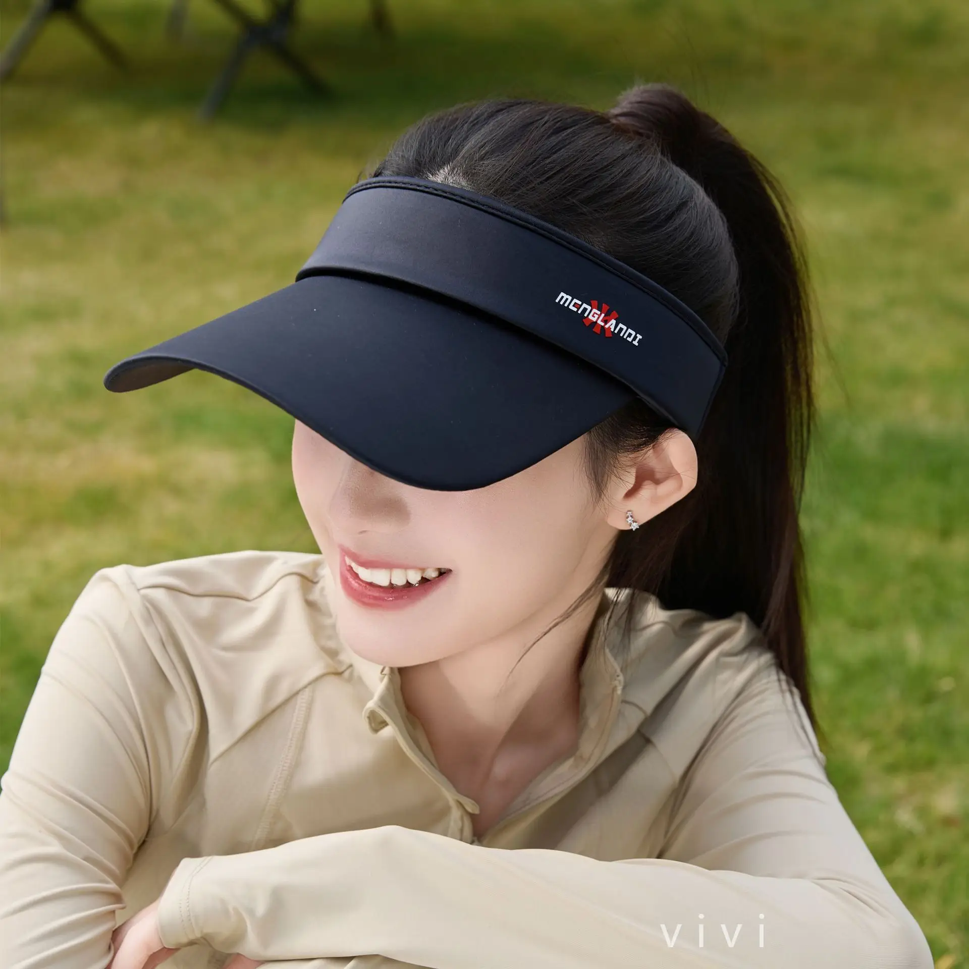 Women White UV Visor Hat with Extended Brim - Image 8