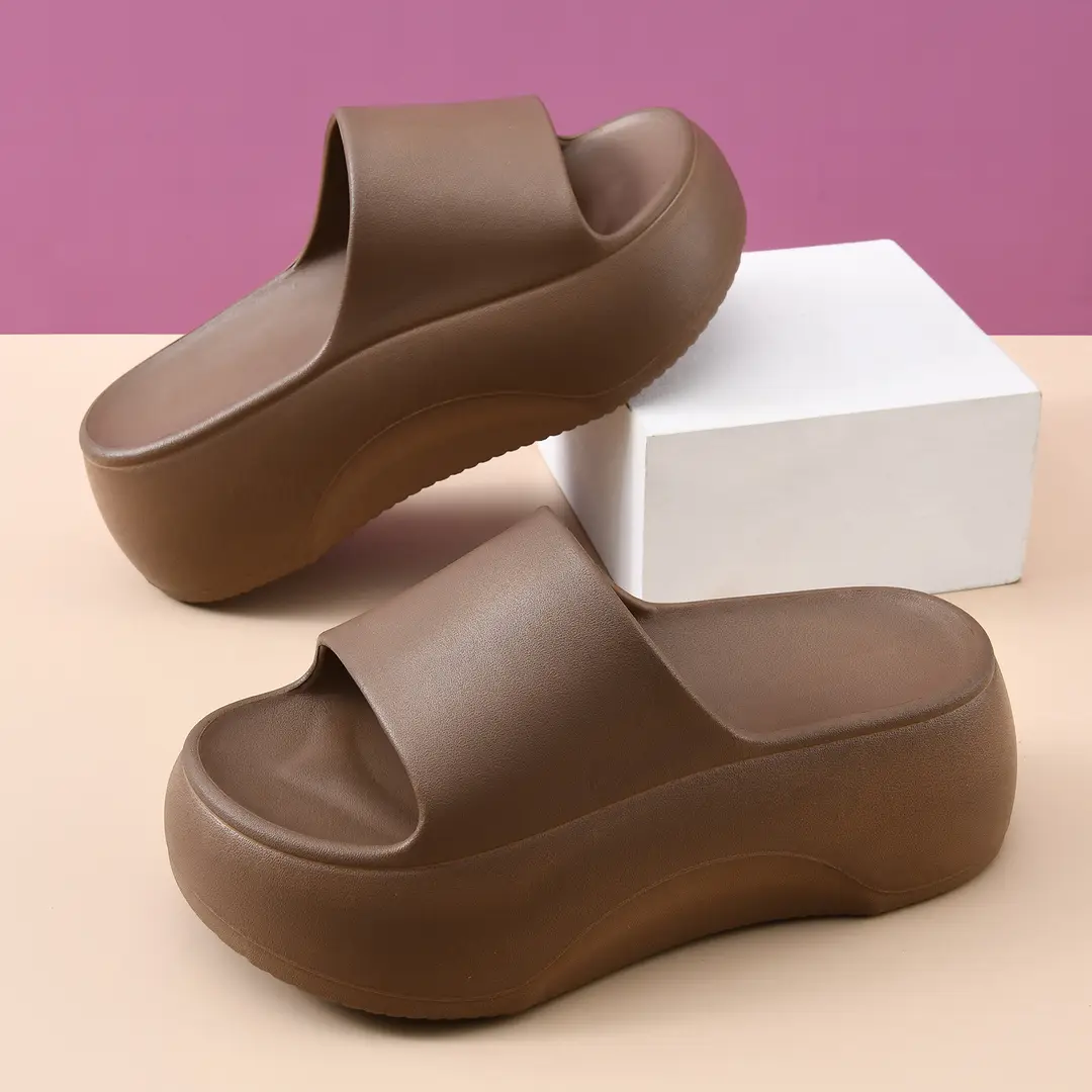 Thick Bottom Slides Women's Summer Non-slip Breathable Slippers EVA Wear-resistant Non-stinky Foot Platform Bottom Outer Wear Sandals - Image 5