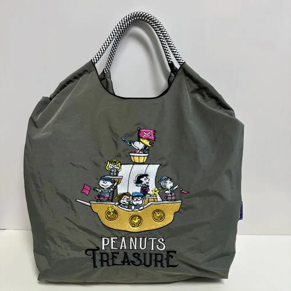 Snoopy Donut Cartoon Crossbody Bag Pink Large Capacity — feature 15