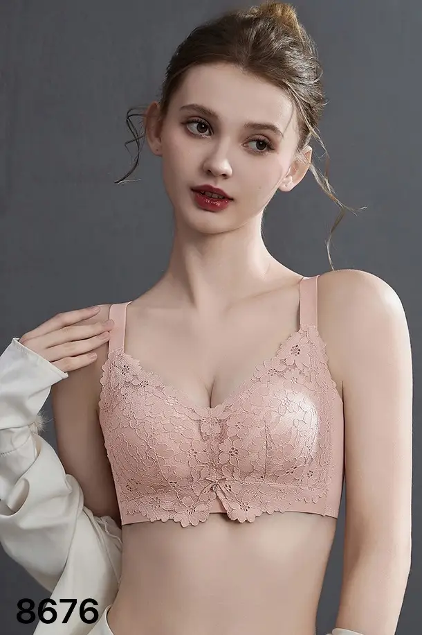 Classic Lace Pull-Up Bra with Wide Shoulder Strap — feature 3