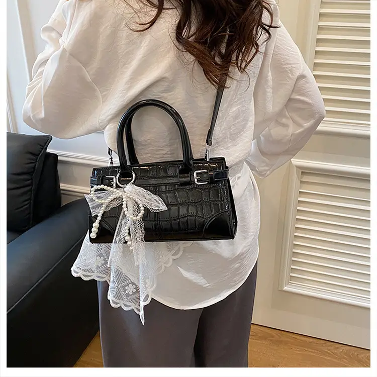Black Crocodile Texture Crossbody Bag with Lace Bow — feature 24