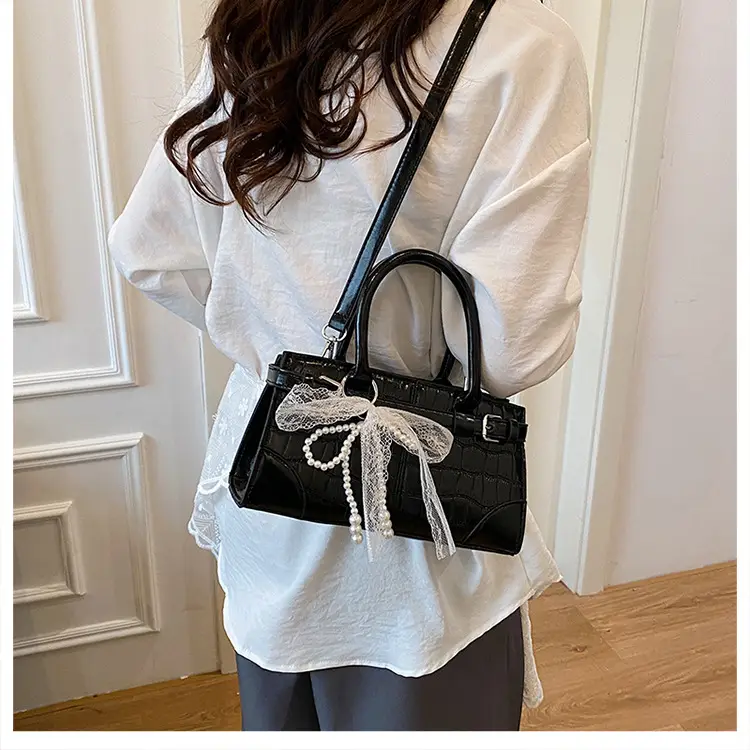 Black Crocodile Texture Crossbody Bag with Lace Bow — feature 26