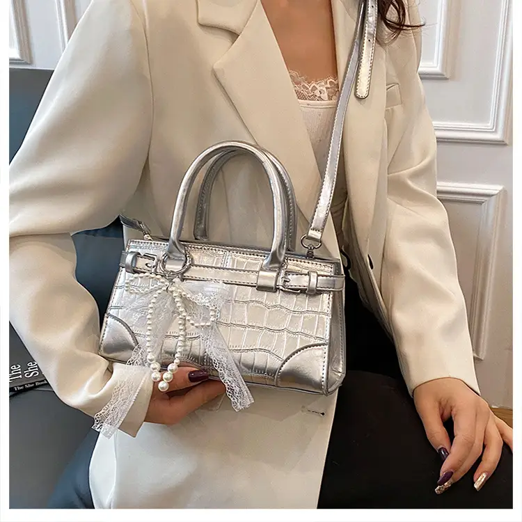 Black Crocodile Texture Crossbody Bag with Lace Bow — feature 29