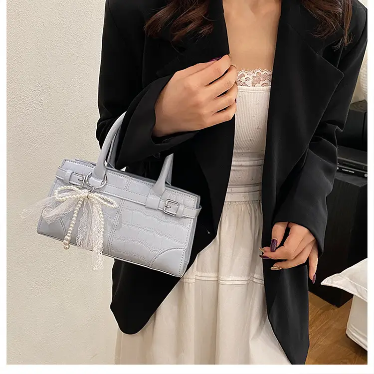 Black Crocodile Texture Crossbody Bag with Lace Bow — feature 38