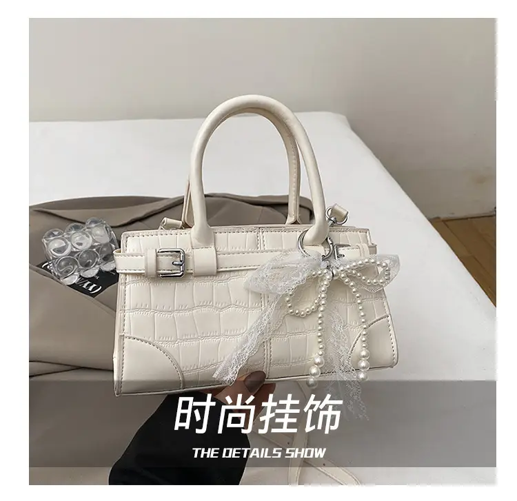 Black Crocodile Texture Crossbody Bag with Lace Bow — feature 6
