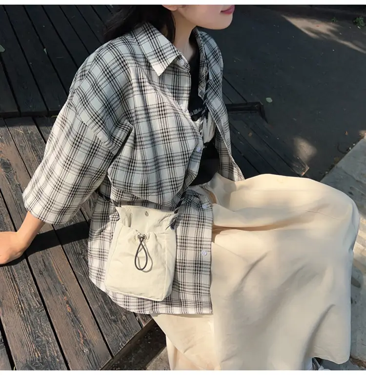 Xiaozhong Drawstring Mobile Phone Bag Waterproof Running Bag — feature 12