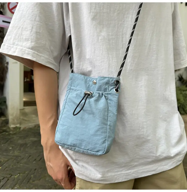 Xiaozhong Drawstring Mobile Phone Bag Waterproof Running Bag — feature 14